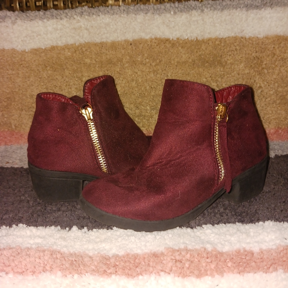 Kids fun fall boots